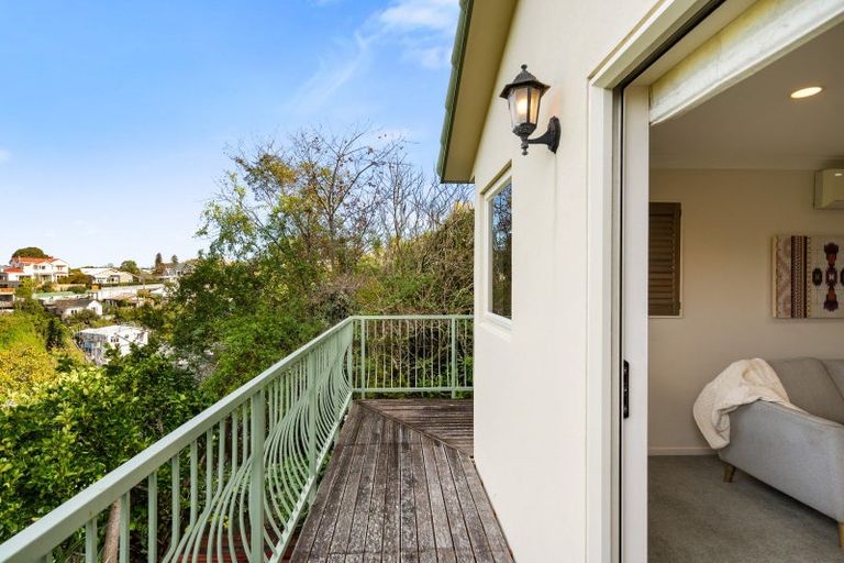 Photo of property in 13c Onslow Road, Bluff Hill, Napier, 4110