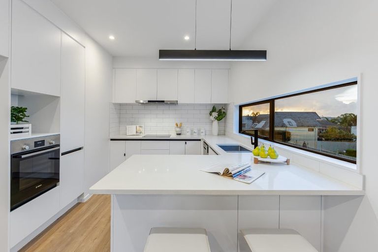 Photo of property in 4/258 Lake Road, Hauraki, Auckland, 0622