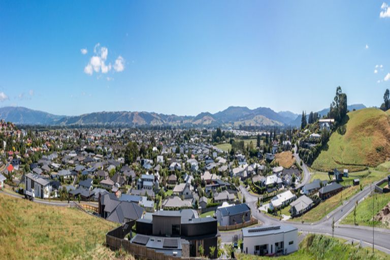 Photo of property in 48 Irwin Logan Drive, Mosgiel, 9024