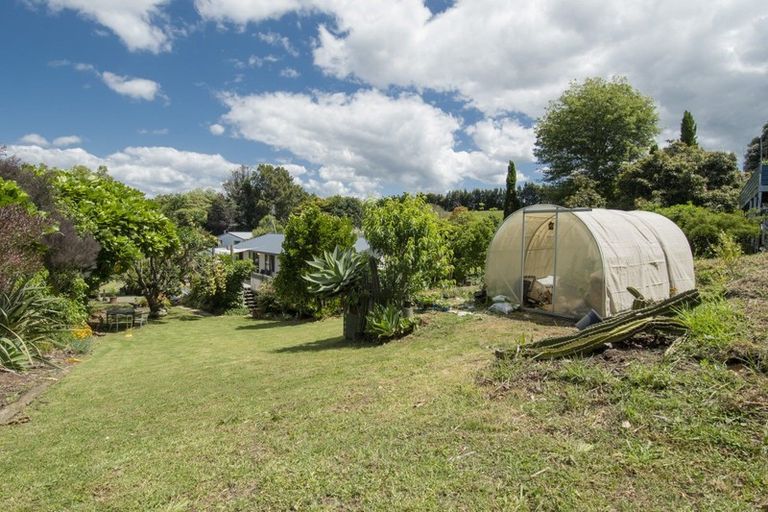 Photo of property in 4 Koutunui Road, Athenree, Katikati, 3177