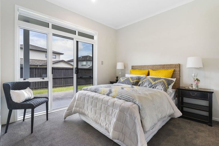 Photo of property in 15 Turua Rise, Karaka, Papakura, 2113