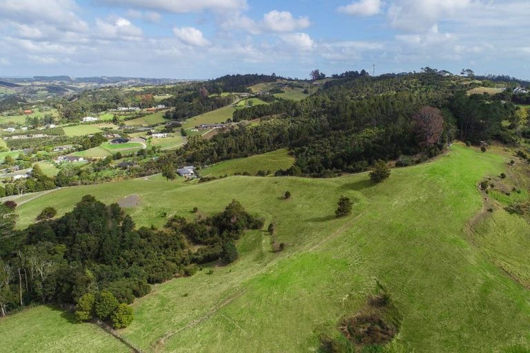Photo of property in 26 Maddies Road, Kaukapakapa, 0984