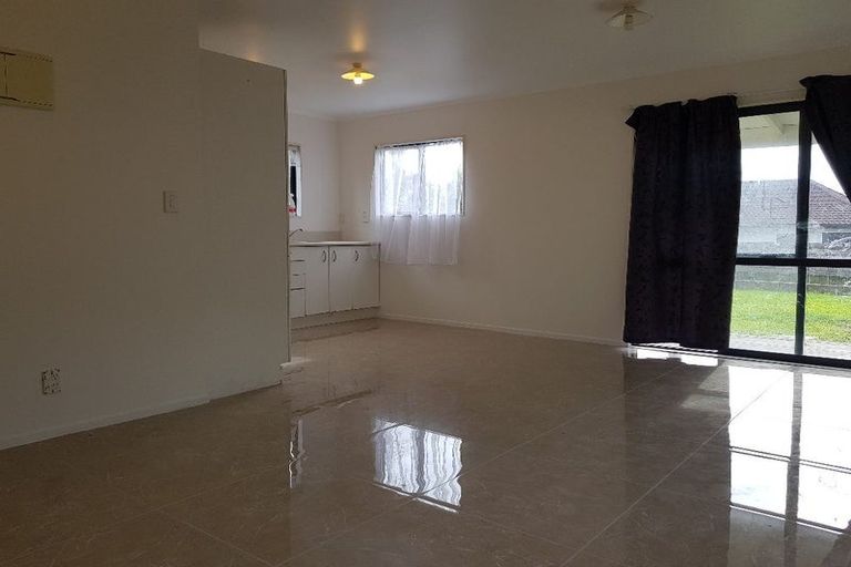 Photo of property in 8 Rako Place, Manurewa, Auckland, 2102