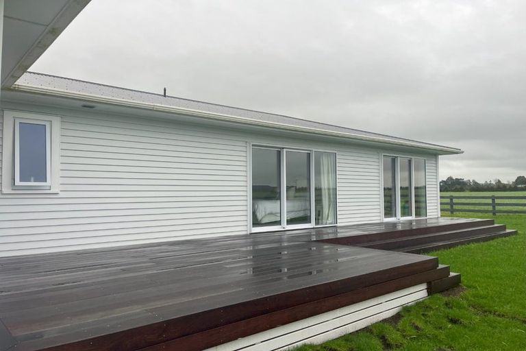 Photo of property in 29 Matarikoriko Road, Brixton, Waitara, 4382