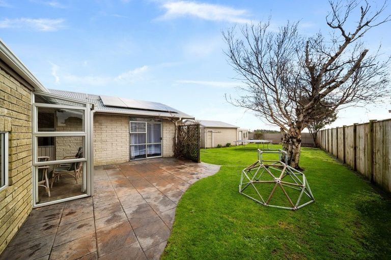 Photo of property in 12 Green Lane, Hawera, 4610