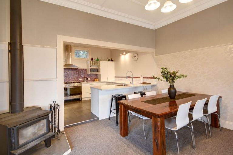 Photo of property in 70 Easther Crescent, Kew, Dunedin, 9012