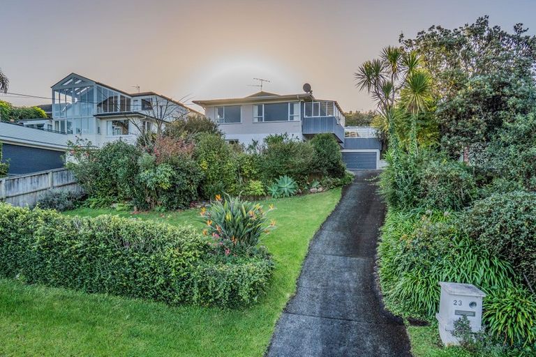 Photo of property in 23 Jellicoe Road, Murrays Bay, Auckland, 0630