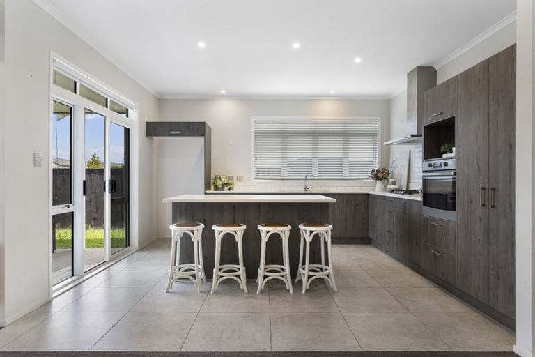 Photo of property in 15 Turua Rise, Karaka, Papakura, 2113