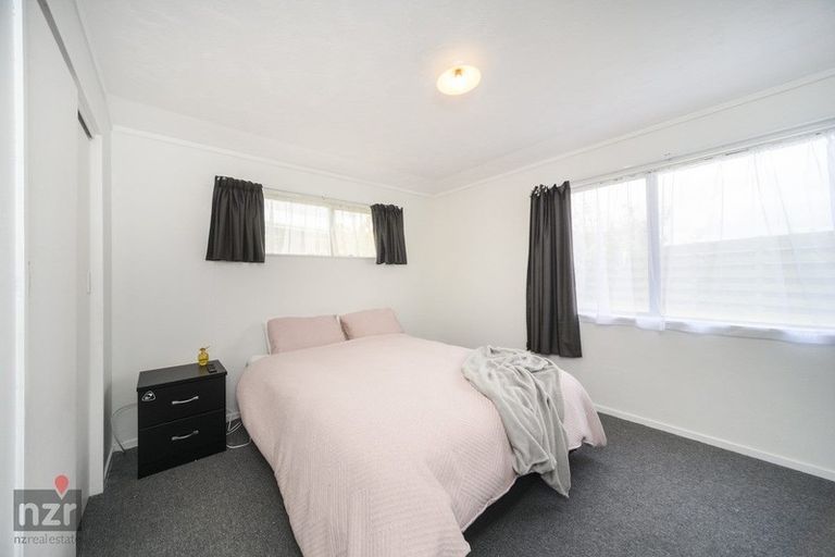 Photo of property in 37 Tiller Close, Kelvin Grove, Palmerston North, 4414