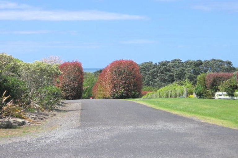 Photo of property in 66 Koutunui Road, Athenree, Katikati, 3177