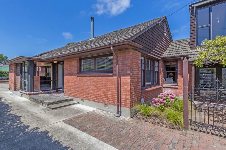 Photo of property in 18 Aylmer Street, Somerfield, Christchurch, 8024