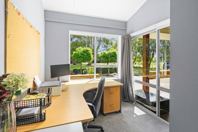 Photo of property in 379 Pyramid Valley Road, Pyramid Valley, Waikari, 7491