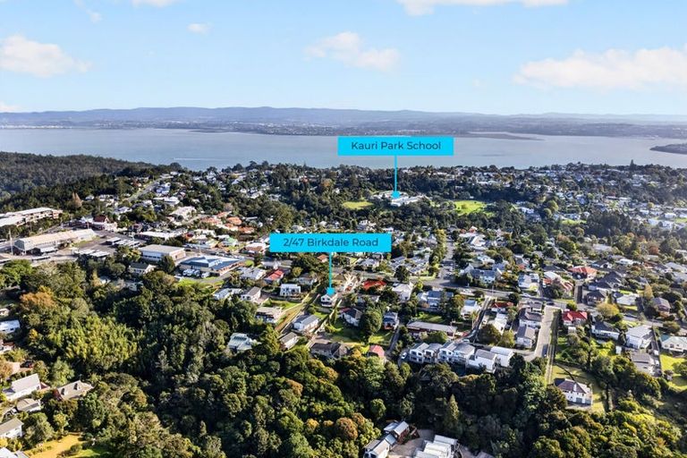 Photo of property in 2/47 Birkdale Road, Birkdale, Auckland, 0626