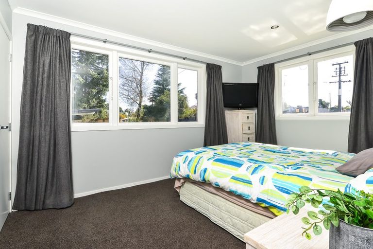 Photo of property in 9 Kingsway Crescent, Forest Lake, Hamilton, 3200