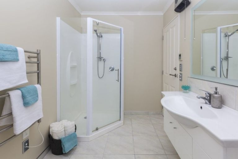 Photo of property in 54 Westpark Drive, Burnside, Christchurch, 8053