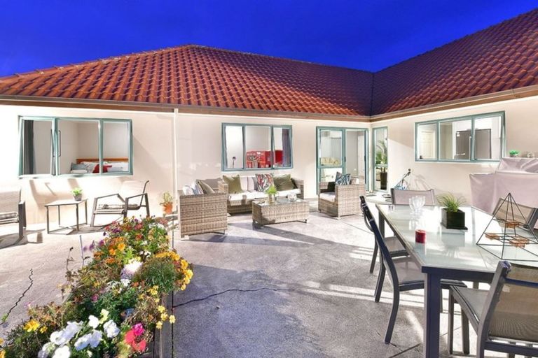 Photo of property in 72 Island View Drive, Gulf Harbour, Whangaparaoa, 0930