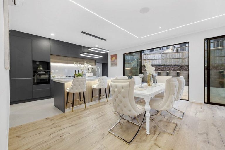 Photo of property in 14 Alluvial Street, Flat Bush, Auckland, 2019