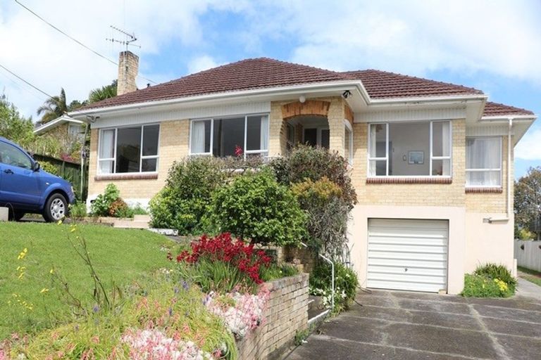 Photo of property in 5 Holden Avenue, Forest Lake, Hamilton, 3200