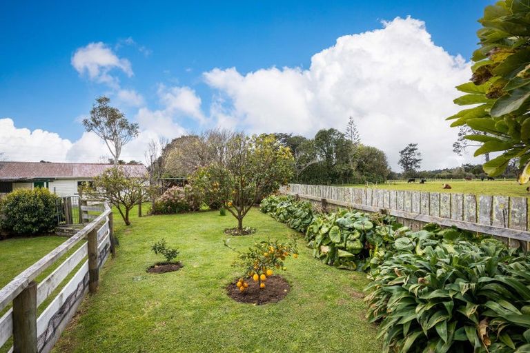 Photo of property in 177 Smart Road, Hillsborough, New Plymouth, 4372