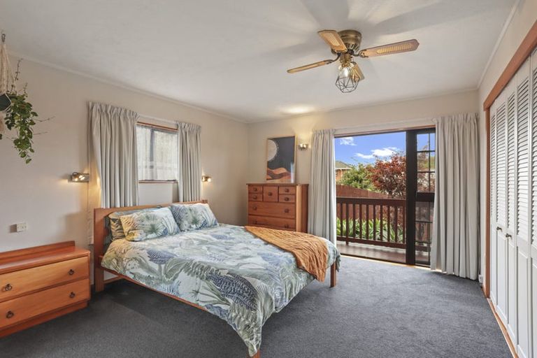 Photo of property in 2/12 Evans Road, Glen Eden, Auckland, 0602