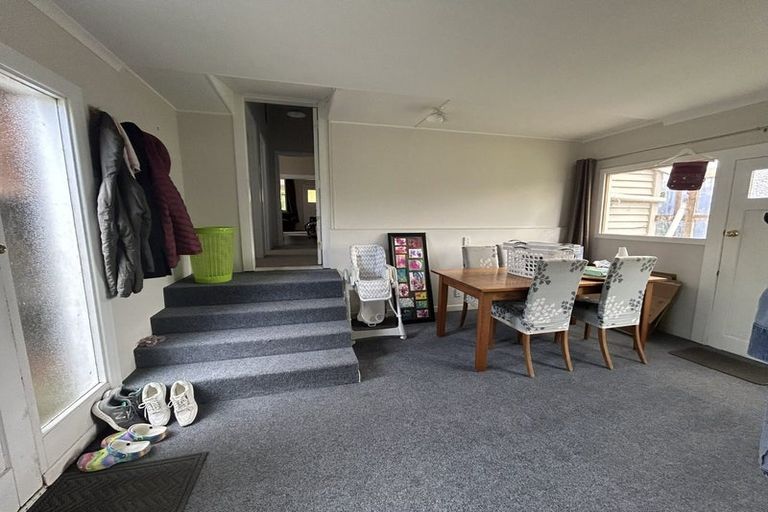 Photo of property in 27 Station Street, Tirau, 3410