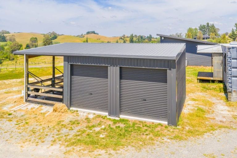 Photo of property in 1 Country Lane, Waipawa, 4210