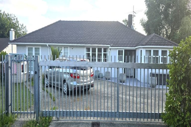 Photo of property in 155 Main Highway, Ellerslie, Auckland, 1051