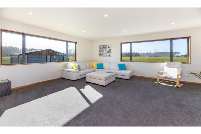 Photo of property in 60 Grierson Avenue, Amberley, 7481