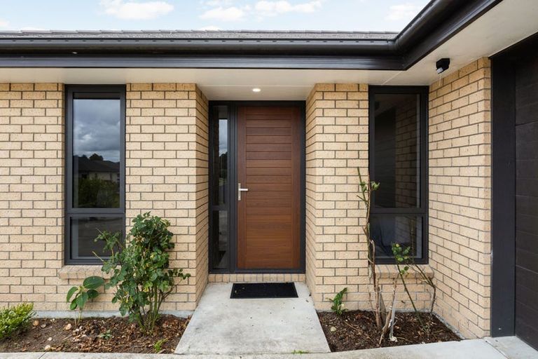 Photo of property in 256 Dixon Road, Fitzroy, Hamilton, 3206
