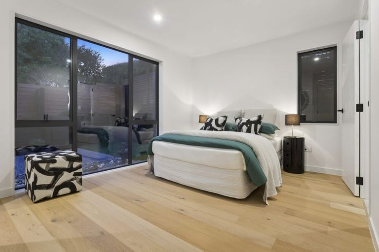 Photo of property in 3b Serrata Place, Browns Bay, Auckland, 0630