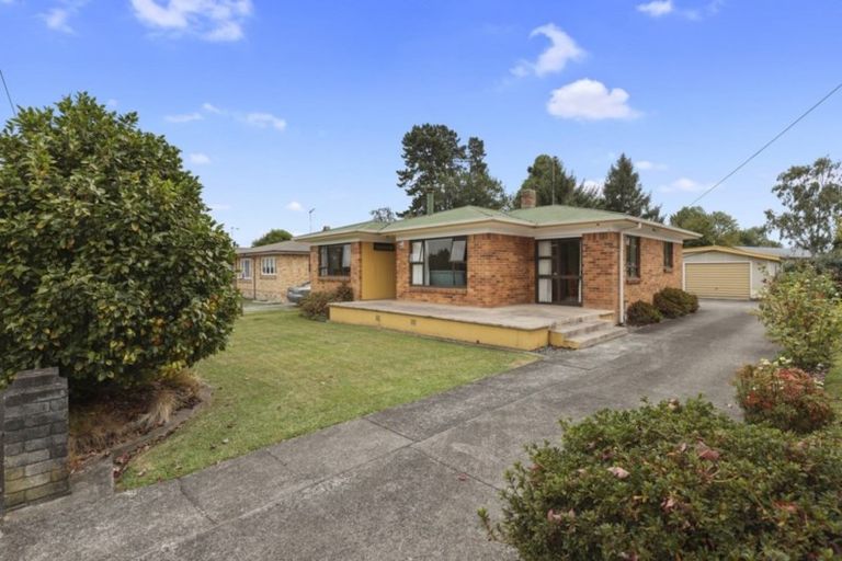 Photo of property in 64 Pine Avenue, Melville, Hamilton, 3206