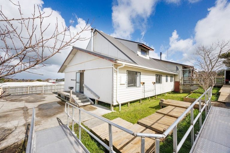 Photo of property in 12a Heatherlea Heights, Feilding, 4702