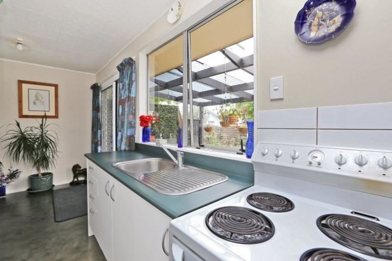 Photo of property in 40 Ramsey Crescent, Flaxmere, Hastings, 4120