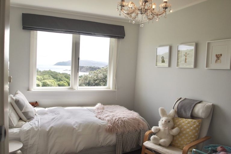 Photo of property in 110 Tireti Road, Titahi Bay, Porirua, 5022