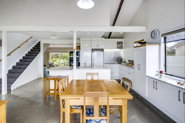 Photo of property in 163 Whirinaki Road, Eskdale, Napier, 4182