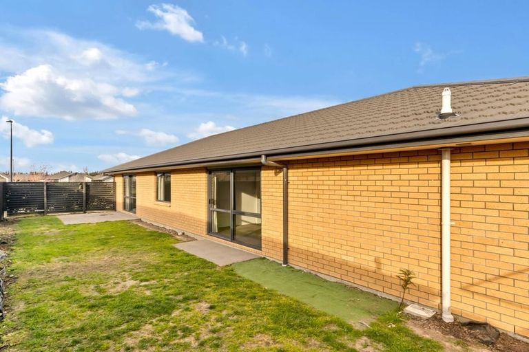 Photo of property in 12 Wallingford Crescent, Rolleston, 7615