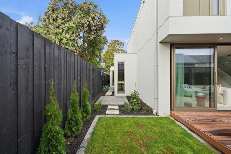 Photo of property in 4/22 Clissold Street, Merivale, Christchurch, 8014