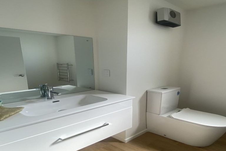 Photo of property in 3/20 Ballinger Place, Carterton, 5713