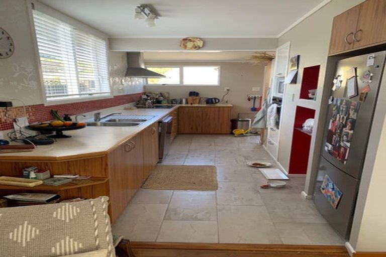 Photo of property in 58b Aorangi Road, Paraparaumu, 5032