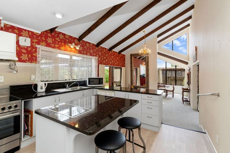 Photo of property in 10 Wright Grove, Levin, 5510