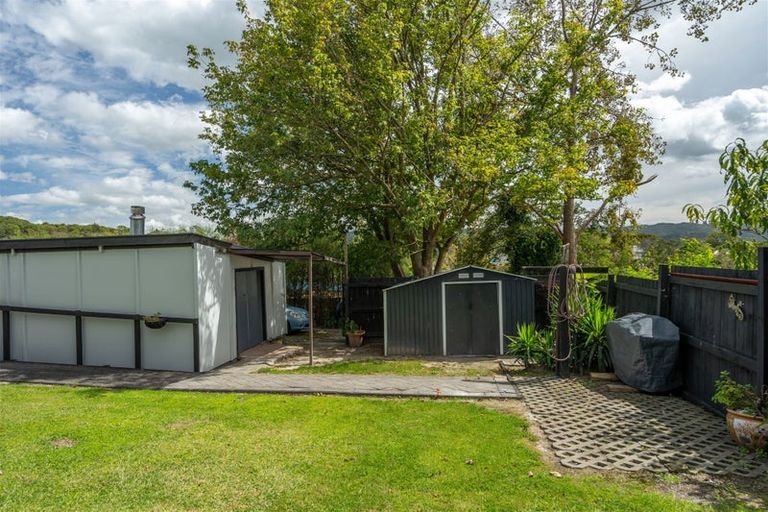Photo of property in 45 Johnston Road, Kawakawa, 0210