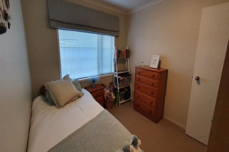 Photo of property in 2/240 Old Farm Road, Hillcrest, Hamilton, 3216