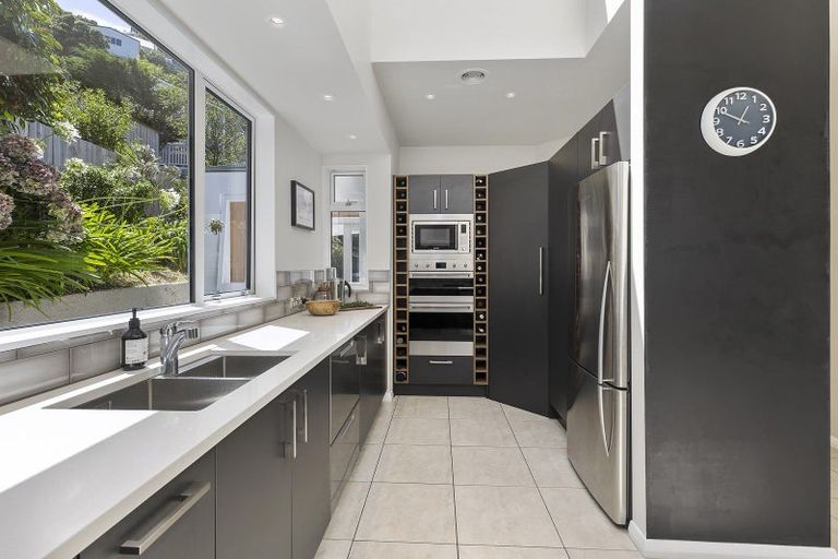 Photo of property in 38 Otaki Street, Miramar, Wellington, 6022