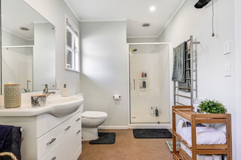 Photo of property in 8 Springfield Crescent, Enderley, Hamilton, 3214