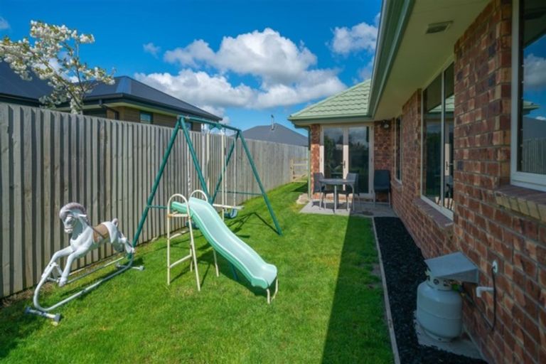 Photo of property in 56 Beaumont Drive, Rolleston, 7614