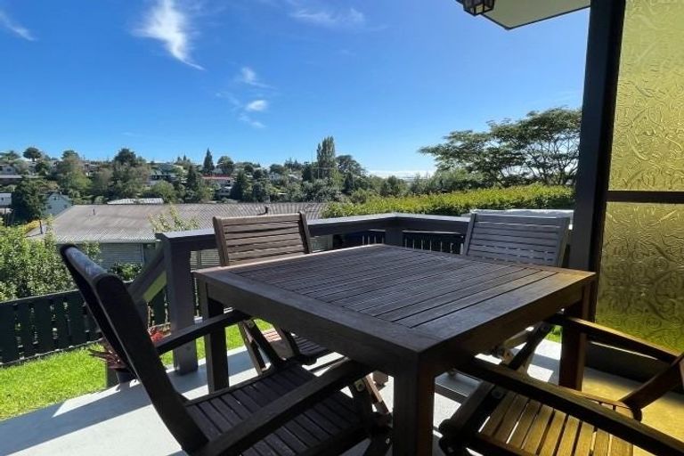 Photo of property in 73 Sutherland Road, Brookfield, Tauranga, 3110