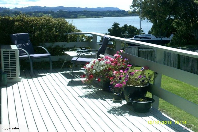 Photo of property in 4 Giles Way, Tanners Point, Katikati, 3177