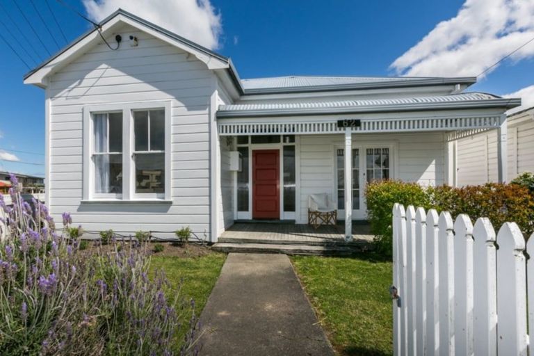 Photo of property in 62 Charles Street, Westshore, Napier, 4110