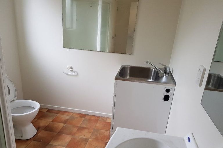 Photo of property in 8 Rako Place, Manurewa, Auckland, 2102