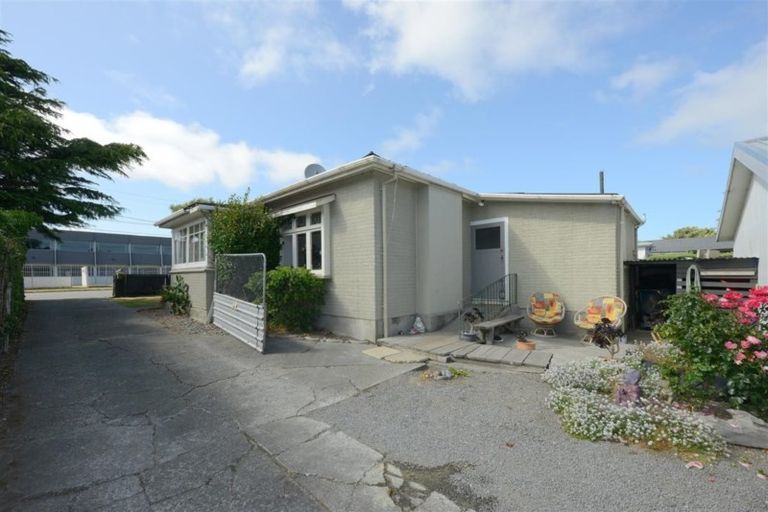 Photo of property in 16 Radley Street, Woolston, Christchurch, 8023